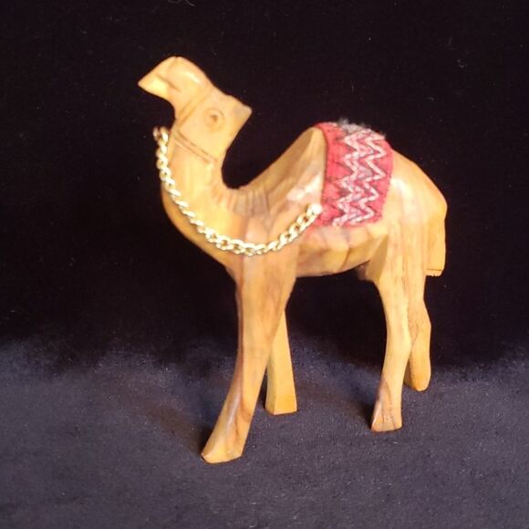 Small Vintage Wooden Camel Figurine - Picture 1 of 6
